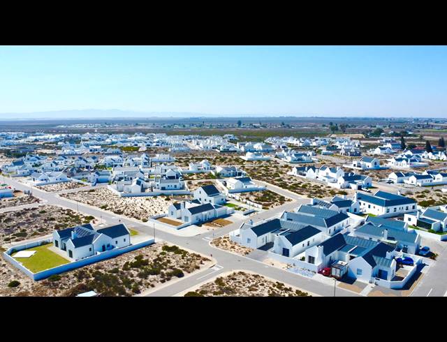 3 BEDROOM HOUSE FOR SALE IN ATLANTIC SANDS PRIVATE ESTATE